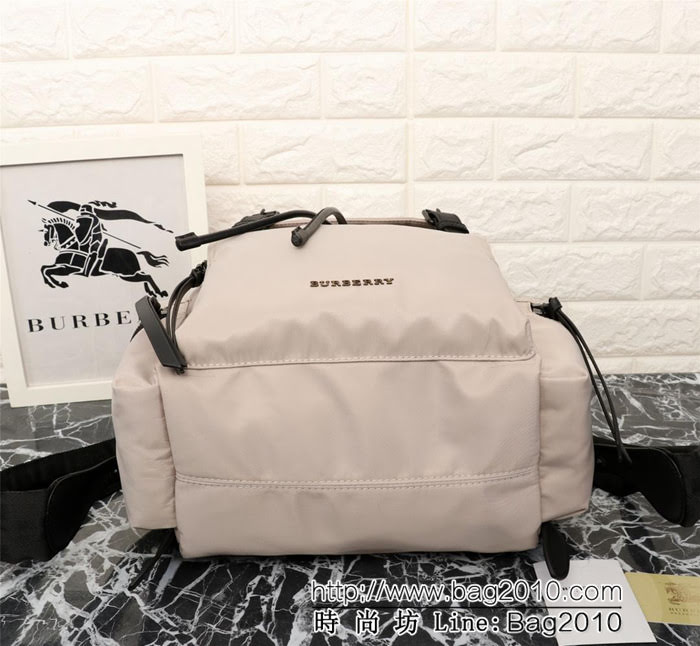 BURBERRY巴寶莉 The Rucksack 男士中號軍旅背包 防雨功能 4791  Bhq1299